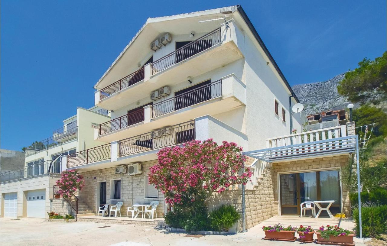 Cozy Apartment In Lokva Rogoznica With Wifi מראה חיצוני תמונה